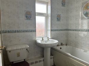 Photo 8- click for photo gallery